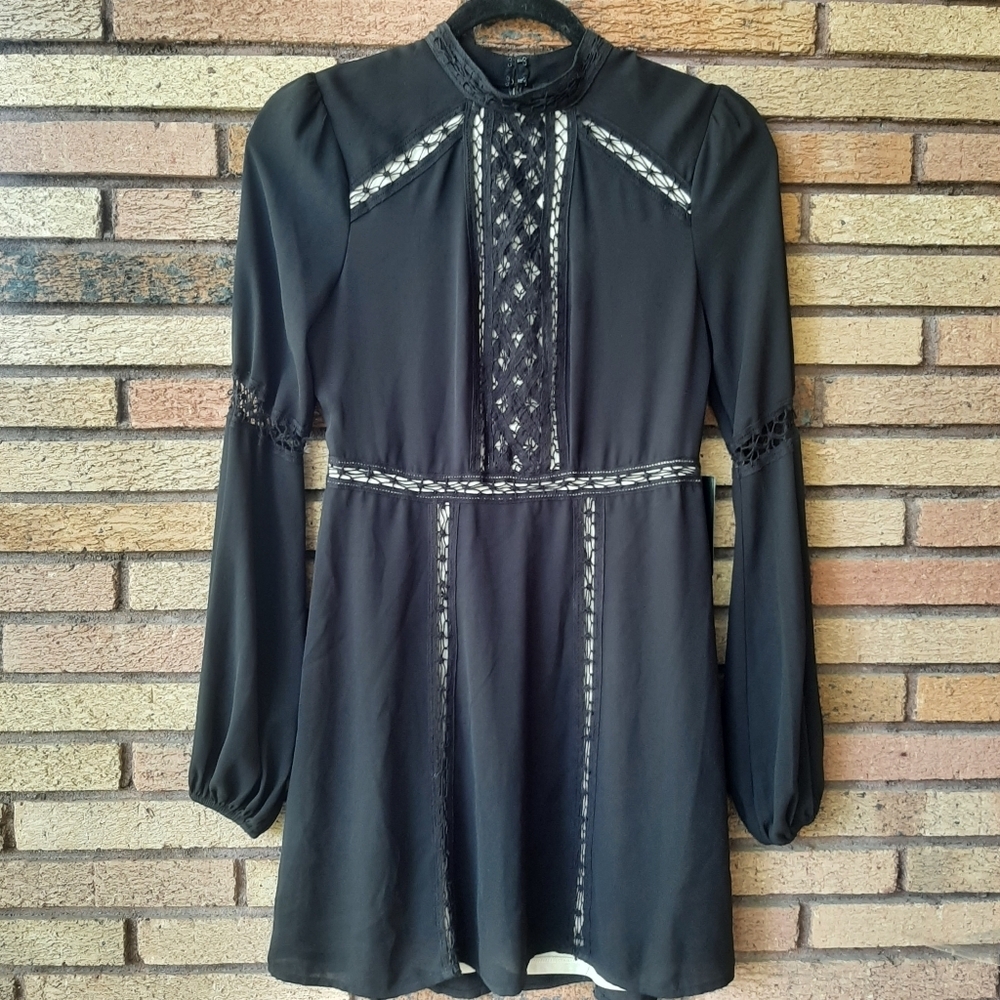 NWT Express Size 0 Black Long Sleeve Dress